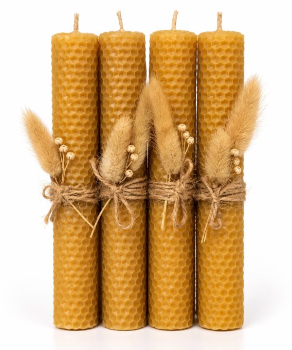 Bivaxljus med Bikakemönster och Torkade Blommor – 4-pack